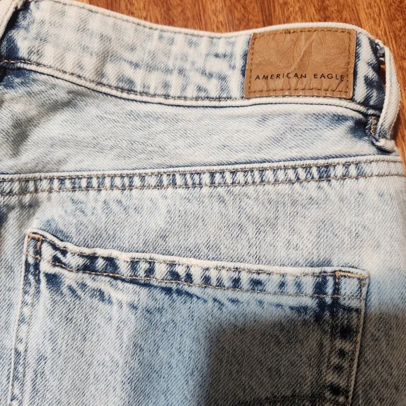 American Eagle Distressed Light Blue Denim Shorts Teen  Sz 4 - Picture 4 of 13